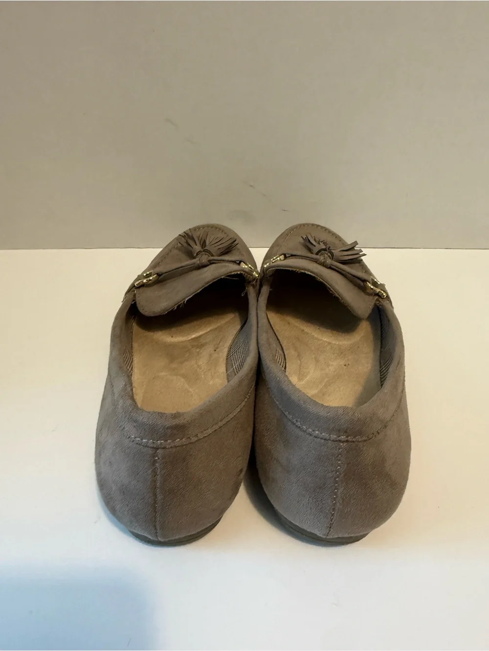 Cliffs suede tan mocassin tassel comfort flat ladies 7.5